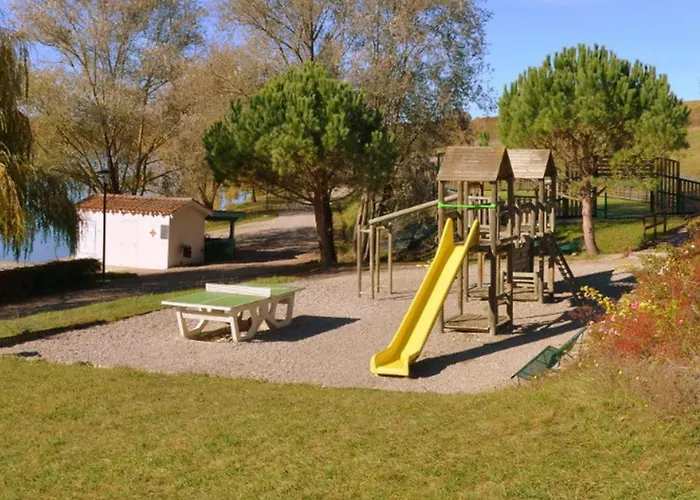 Maison Spacieuse Avec Terrasse Pour 8 Personnes - Api-1-52-1374